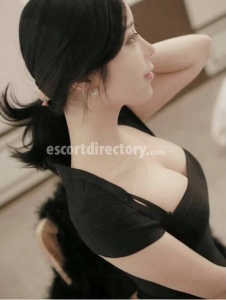 escorts 2 girls 4 hands