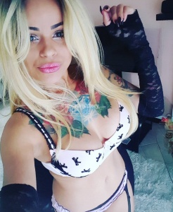 escorts CarolineSexy