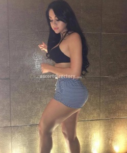 escorts Yasamina