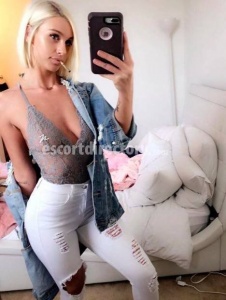 3f819a875933fe3b7c3bb7011963e240.png escorts Ella Party