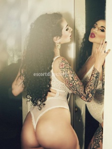 escorts Arabelle Raphael