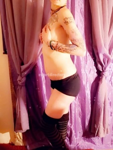 escorts Ivory Vine
