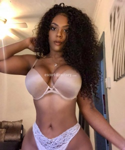 escorts Bootlicious becky