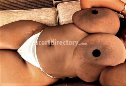 escorts Nadia Joy