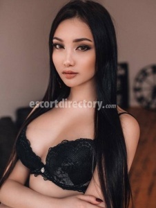 04f59799090e21f8e352ed09101254c6.jpeg escorts Nicole