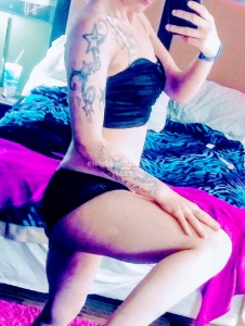 escorts Naughty girl nikki