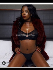 escorts Aprilshowers20