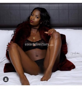 escorts Aprilshowers20