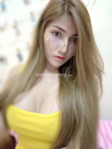 escorts Apple Thai Uni Student
