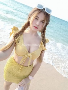 escorts Apple Thai Uni Student