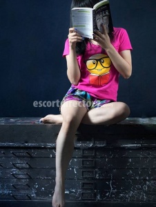 escorts Ophelia Zin