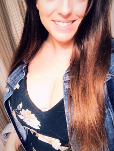 escorts Abbykins2412