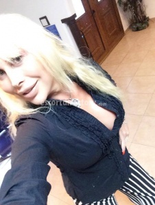 escorts eleana Limassol escort