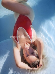 escorts Tess Tayler