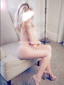 escorts Adorable Connie