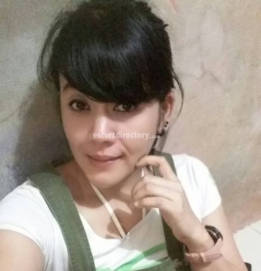 77c7de783a1e49f6c16f7863632c7aba.jpg escorts girl best service in town