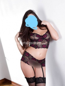 escorts Minou Amour