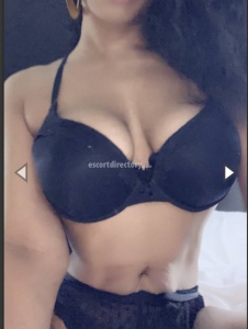 escorts Adrianna starr