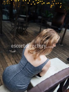 escorts Shae Ashbury