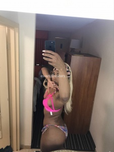 escorts Bambi banks