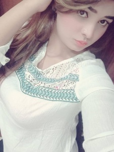 escorts ESHA DUBAI