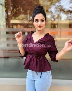 escorts Pooja Warma