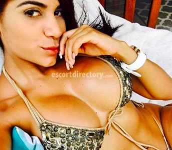 escorts Valentina Hot