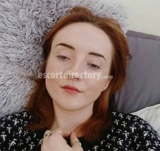 escorts DelilahMirror