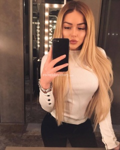 escorts Dawn Dachelle