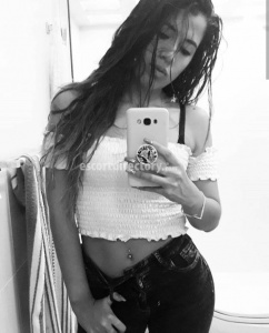 escorts AliceInSexyLand