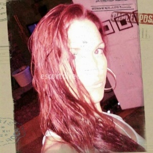 escorts mistressRed
