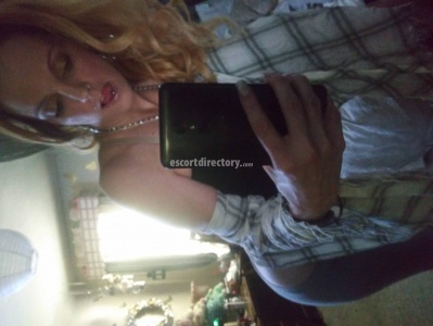 escorts HotterThanYourGirlfriend