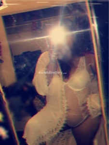 escorts Candy kisses