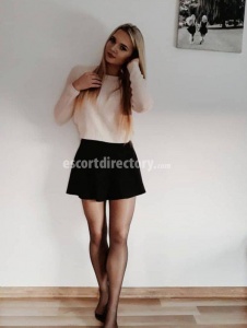 escorts Malikah