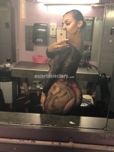 escorts Nikki