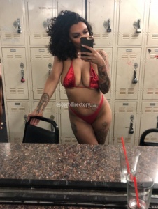 escorts Nikki