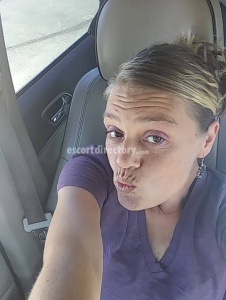 escorts GoldenSunKiss