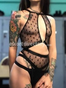 escorts ZUULA