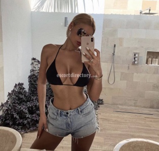 escorts Annushka
