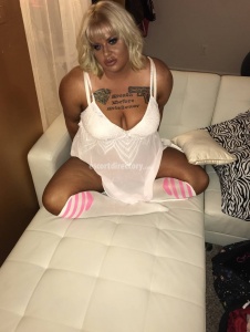 escorts Alexis