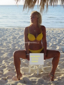 escorts Mature Leanne