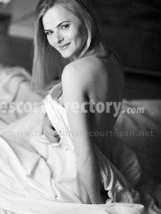 escorts Julia