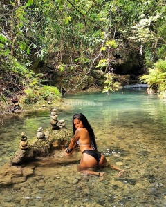 escorts Chelsea Reid