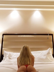 escorts Honey Olga