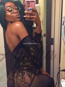 escorts Ayiona Carti