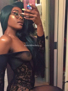 escorts Ayiona Carti