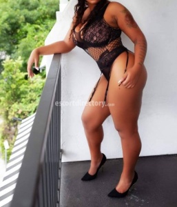 escorts Natia