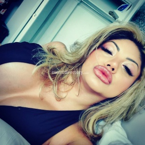 escorts Luna Lace