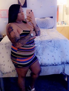 escorts Chyna
