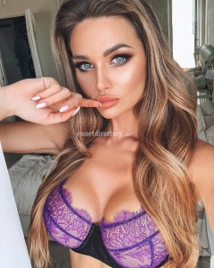 cd24c70500c664515c9bfe8b26d82271.jpg escorts CRYSTAL